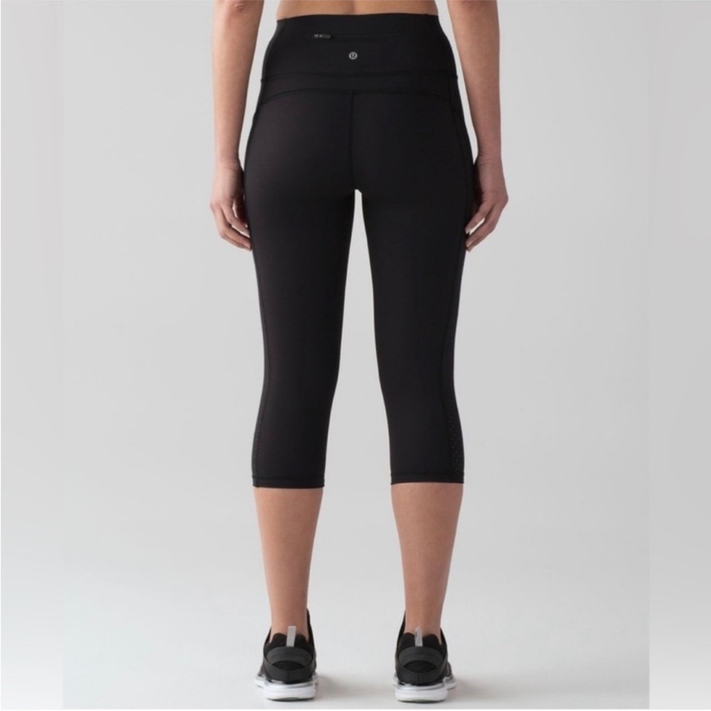 Lululemon Mind Over Miles Cropped‎ Legging Size 4